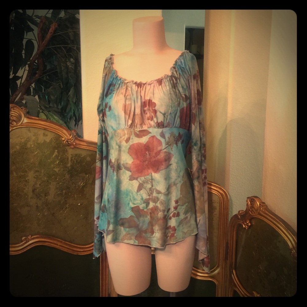 Vanity long sleeve flower top off shoulder